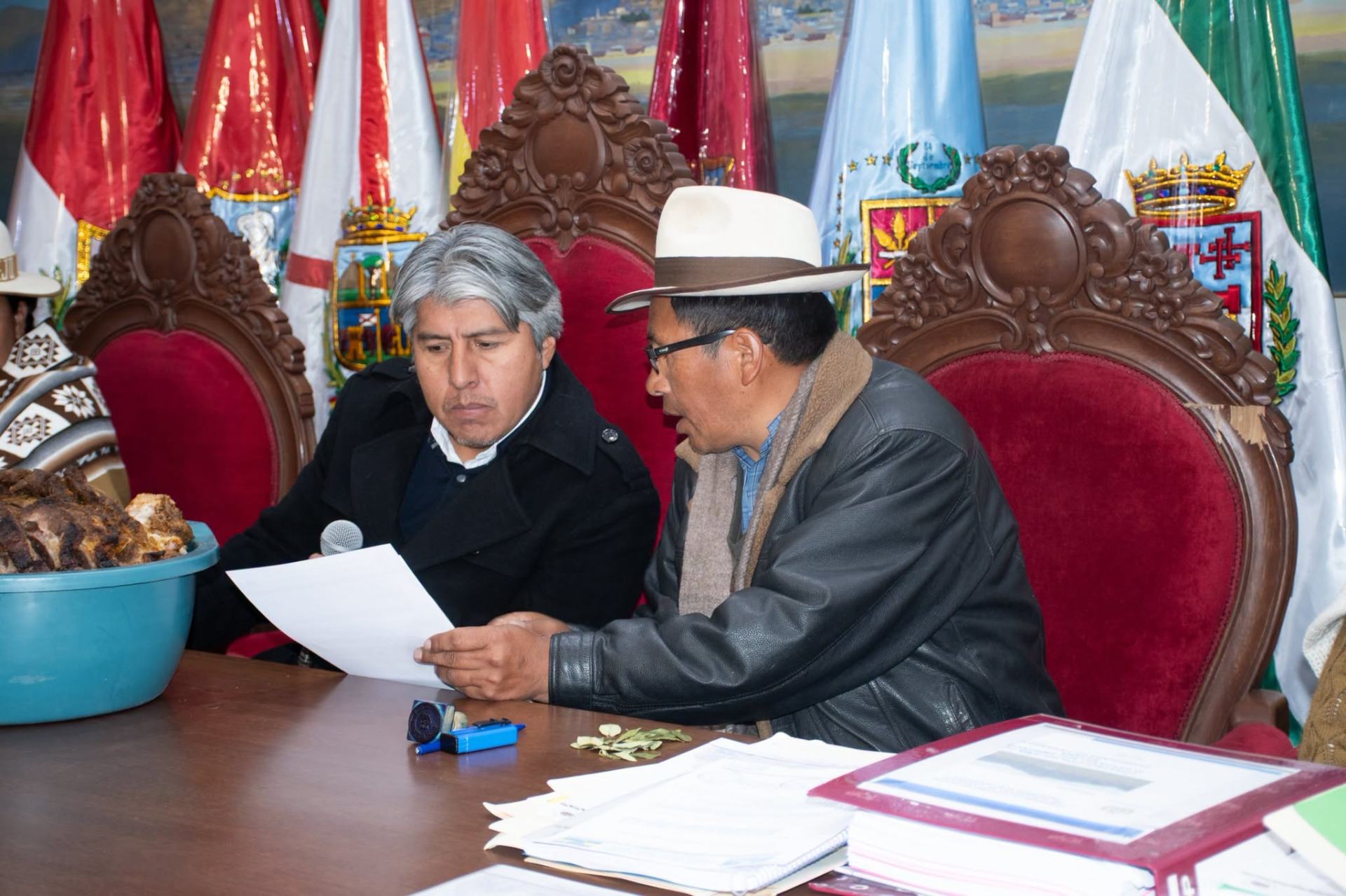 ¡Fortalecen lazos institucionales para impulsar el desarrollo de Curahuara de Carangas!